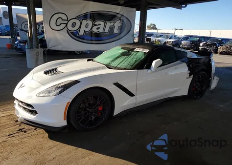 2015 Chevrolet Corvette Stingray Z51 2Lt из США, поврежденный, VIN 1G1YK2D79F5102840